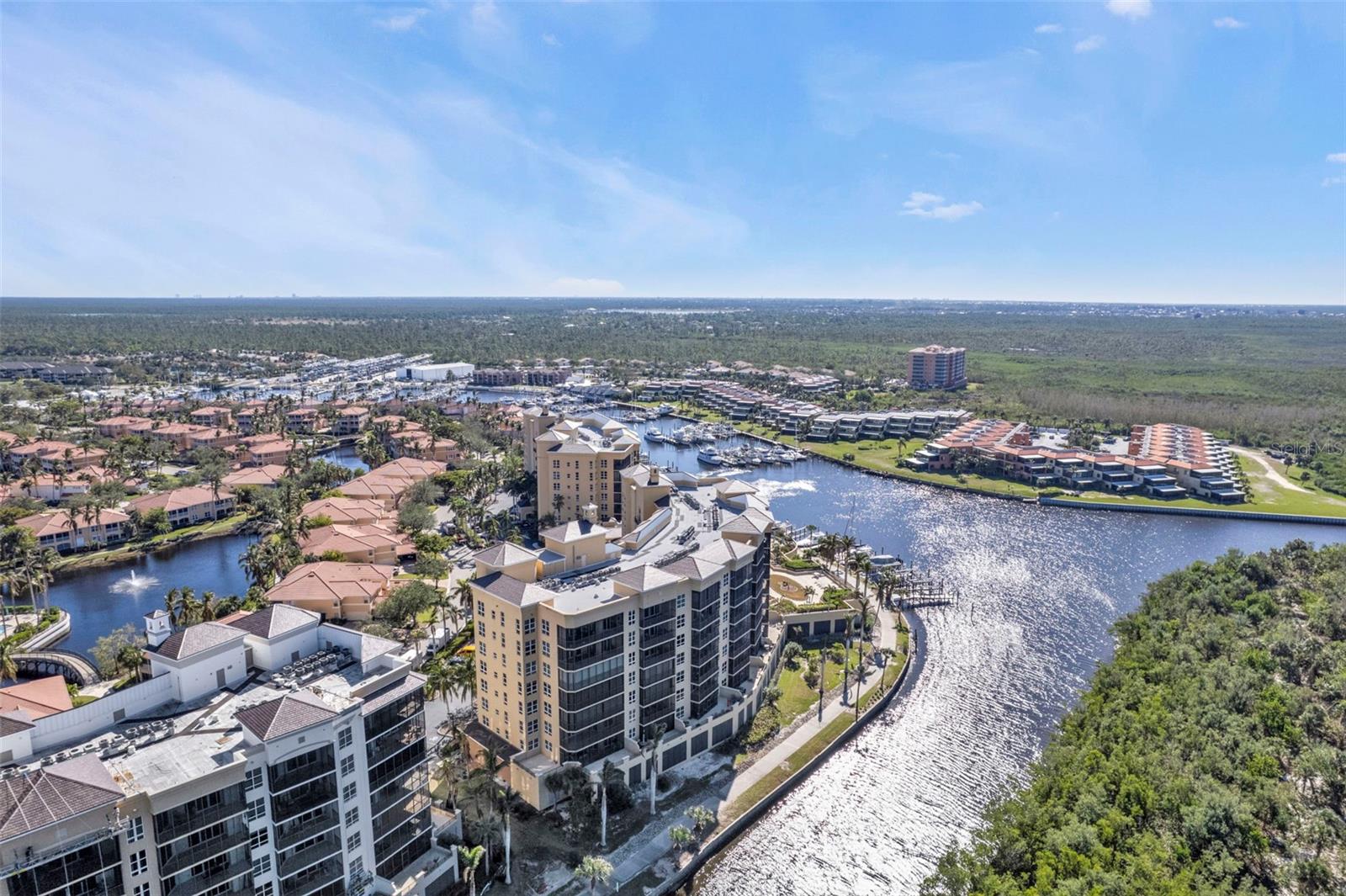 GRANDE ISLE TOWERS I & 02 PH I - Residential