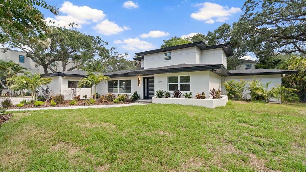 Photo of 4623 W Browning Avenue, Tampa, FL 33629 (MLS # TB8525250)