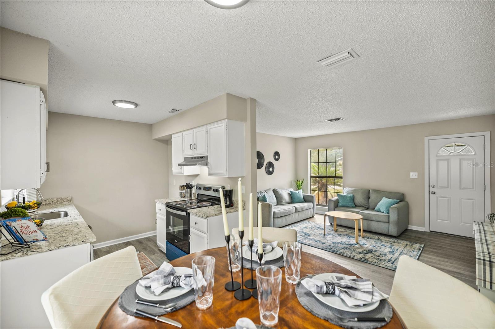 SEVILLA ESTATE - Residential