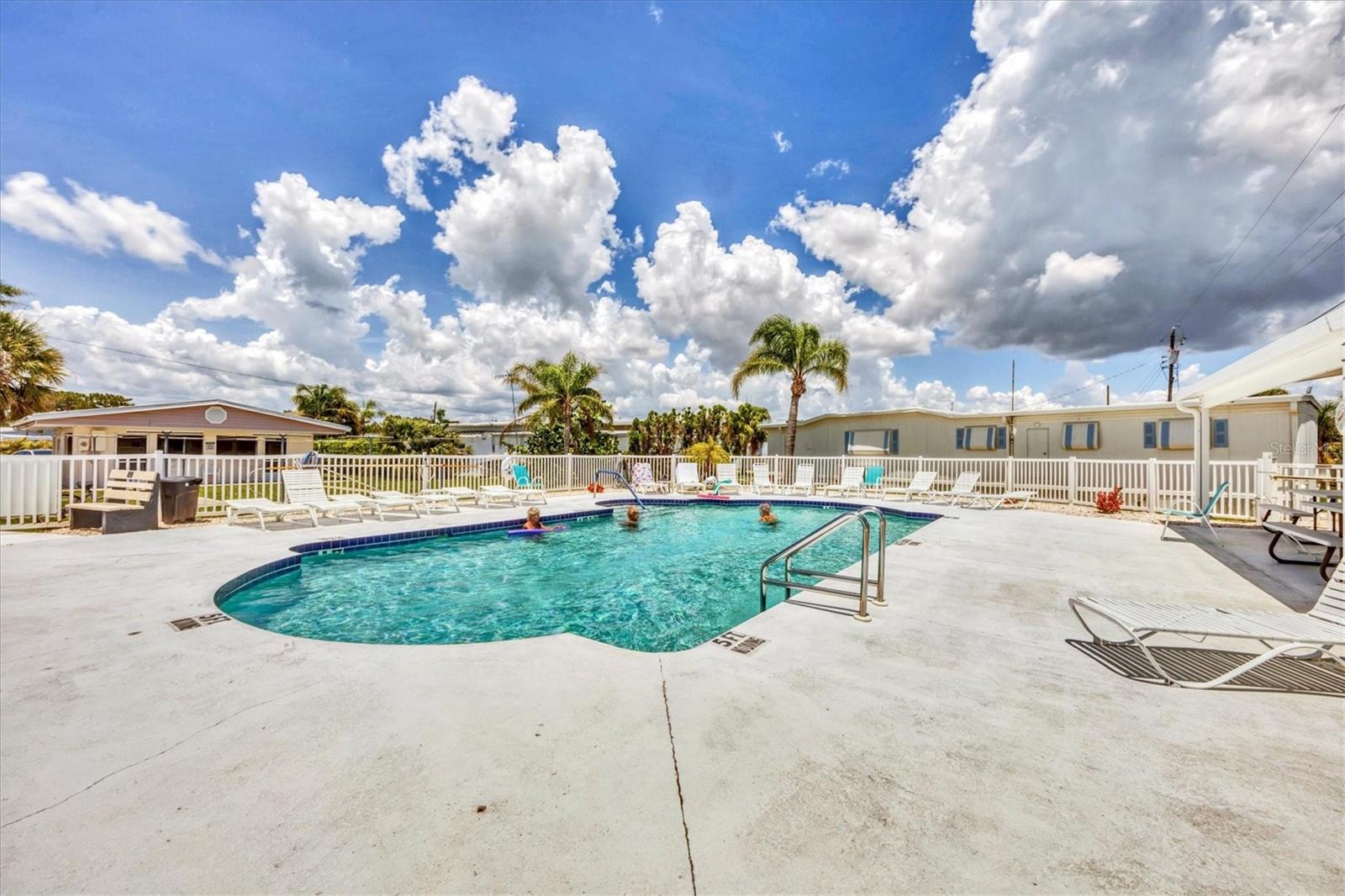 BROOK TO BAY - Residential