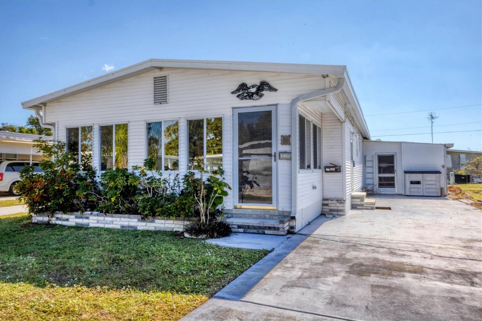 BROOK TO BAY - Residential