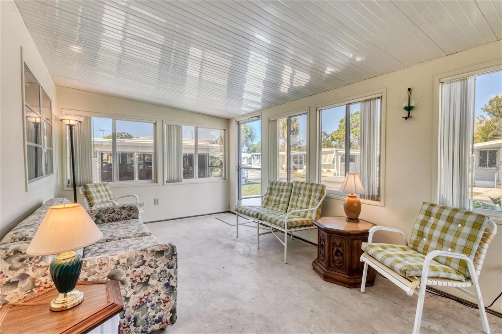 BROOK TO BAY - Residential