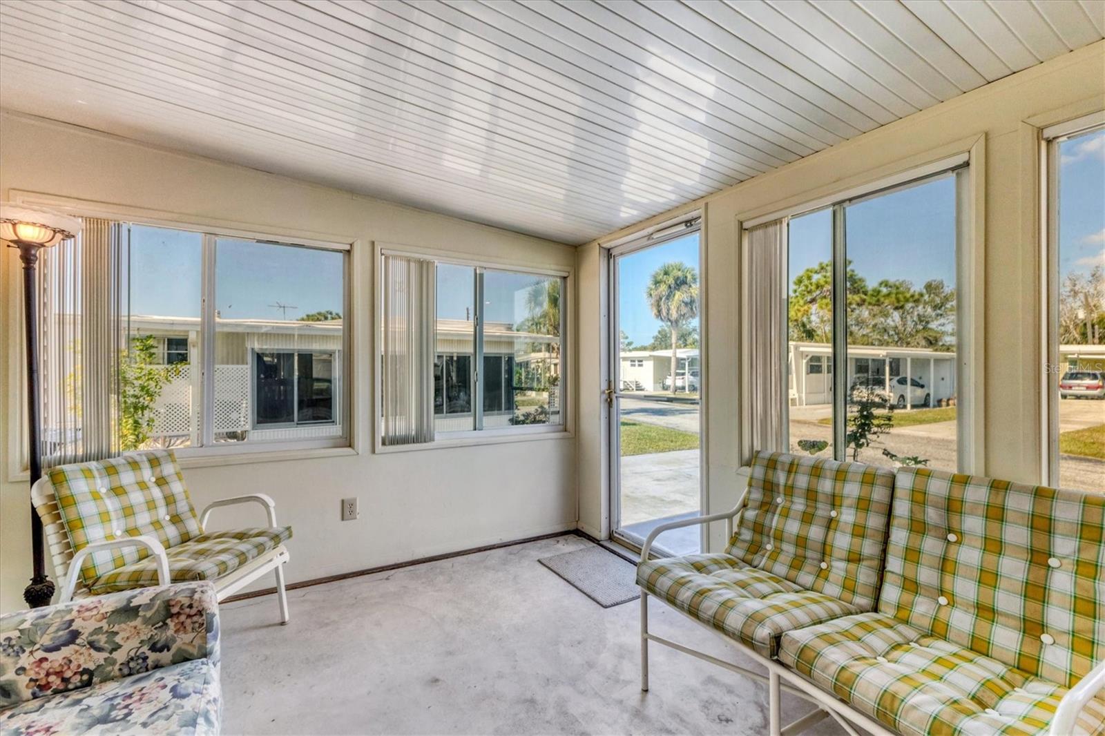 BROOK TO BAY - Residential