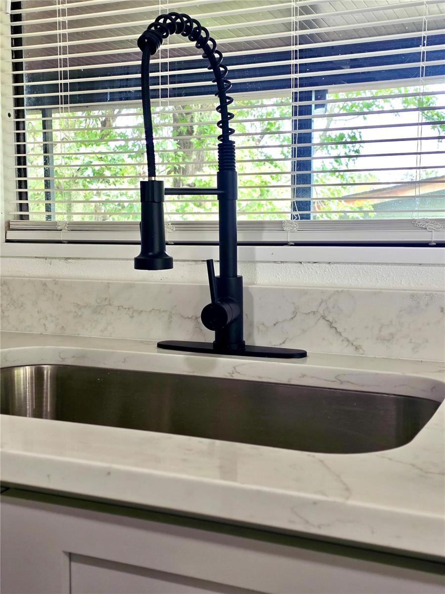 MONTVERDE HILLS - Residential