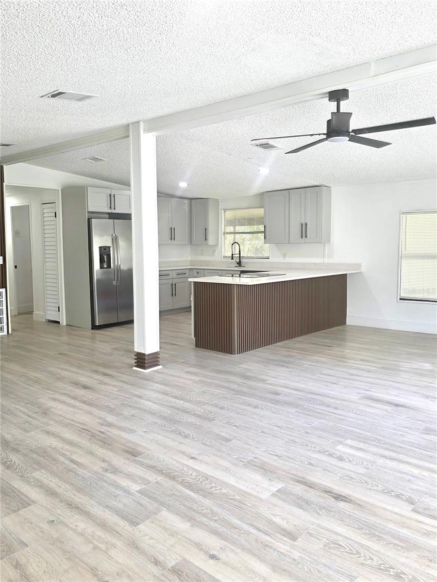 MONTVERDE HILLS - Residential