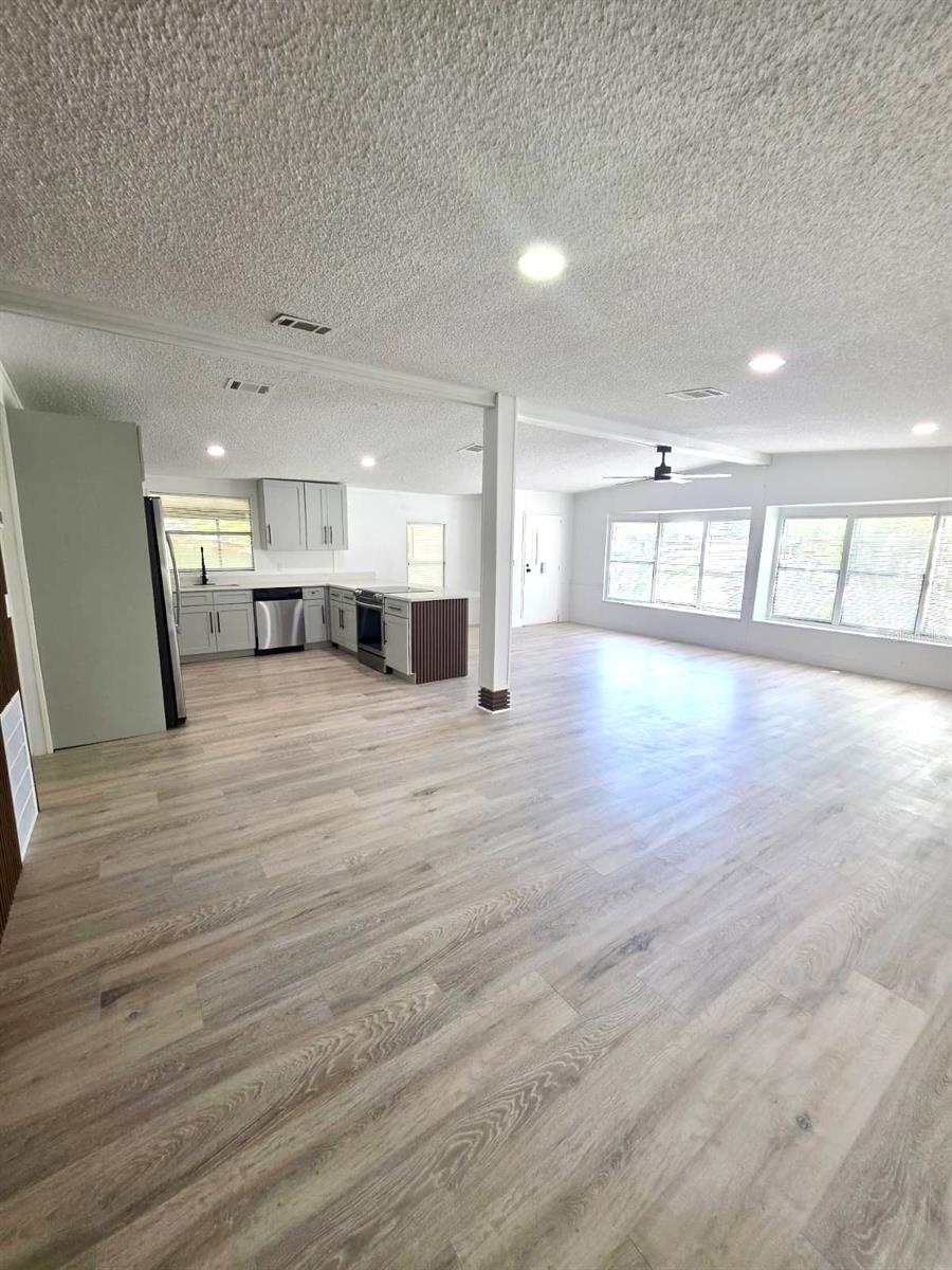 MONTVERDE HILLS - Residential