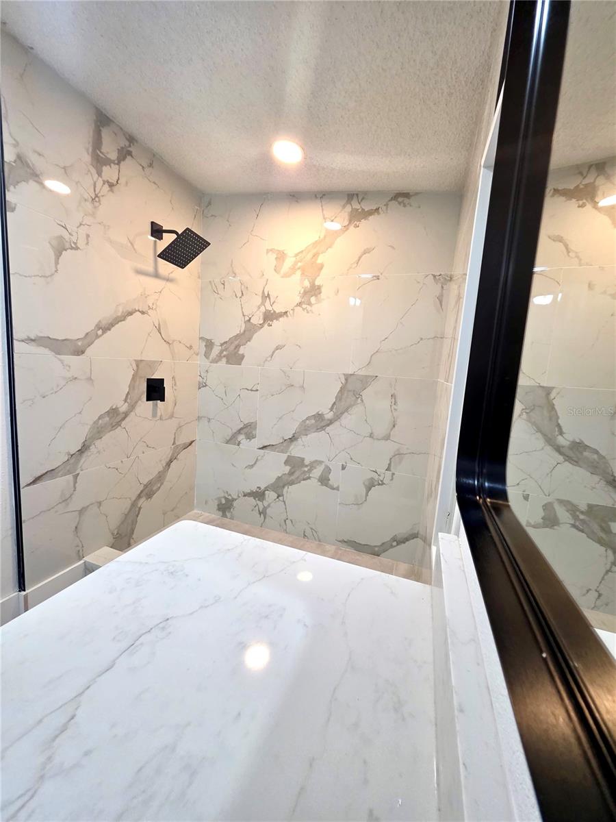 MONTVERDE HILLS - Residential