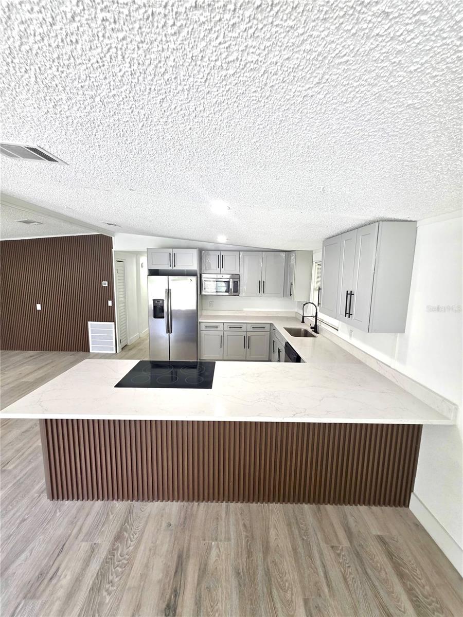 MONTVERDE HILLS - Residential