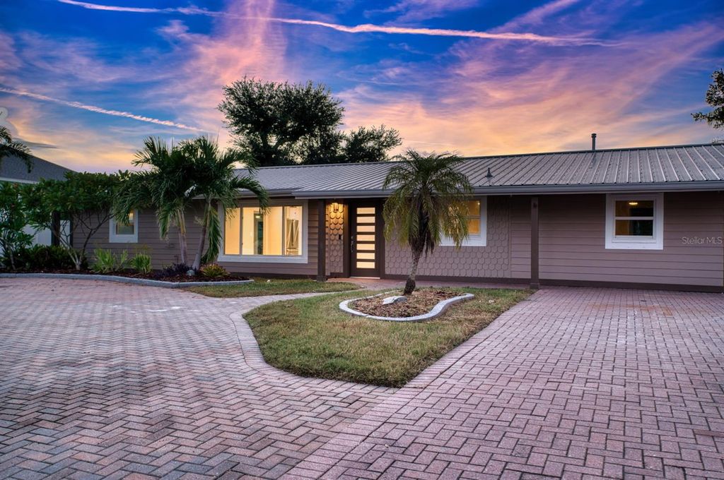 Photo of 6312 Flamingo Drive, Apollo Beach, FL 33572 (MLS # TB8436110)