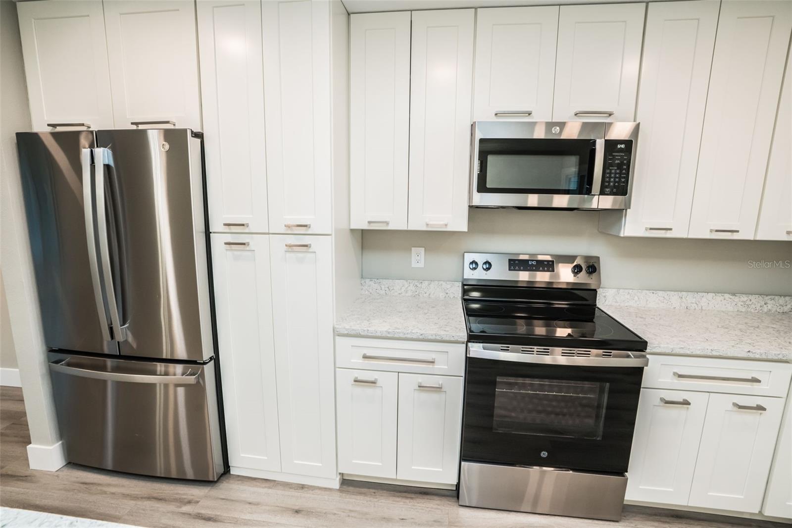 APOLLO BEACH UNIT TWO - Residential
