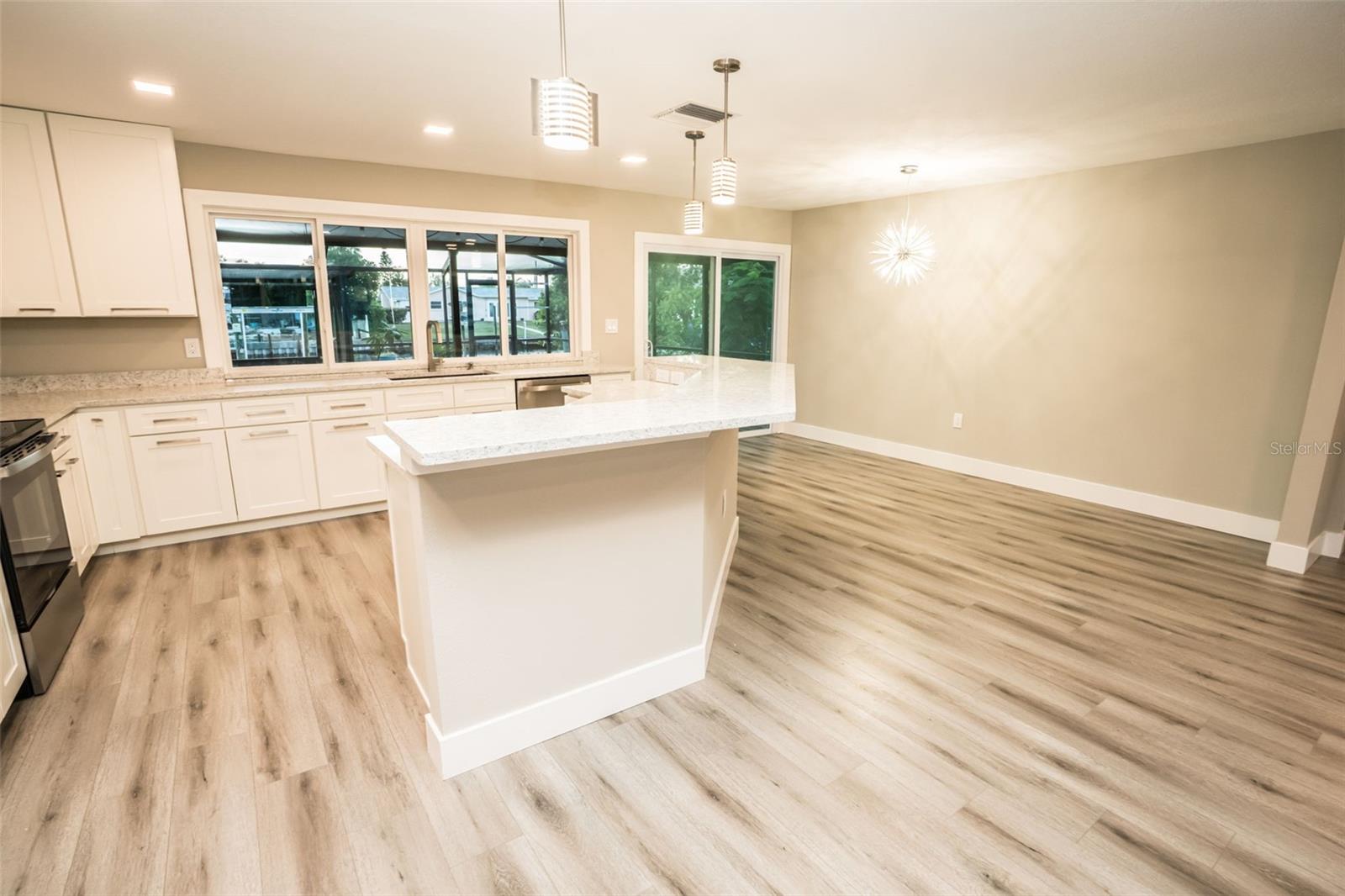 APOLLO BEACH UNIT TWO - Residential