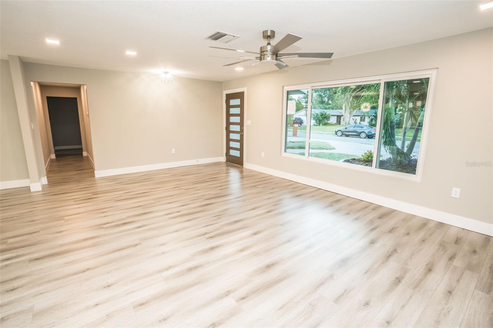 APOLLO BEACH UNIT TWO - Residential