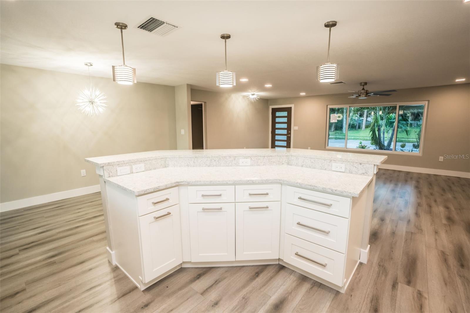 APOLLO BEACH UNIT TWO - Residential