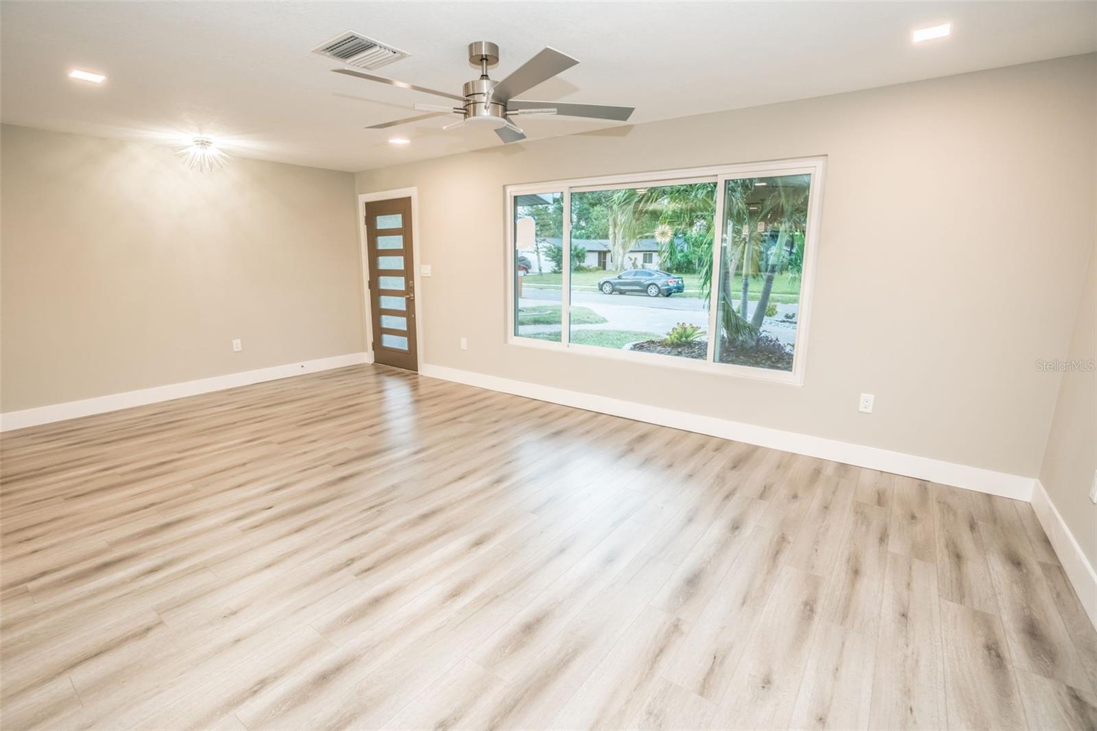 APOLLO BEACH UNIT TWO - Residential