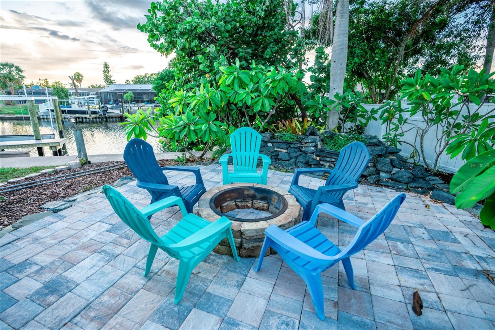 APOLLO BEACH UNIT TWO - Residential