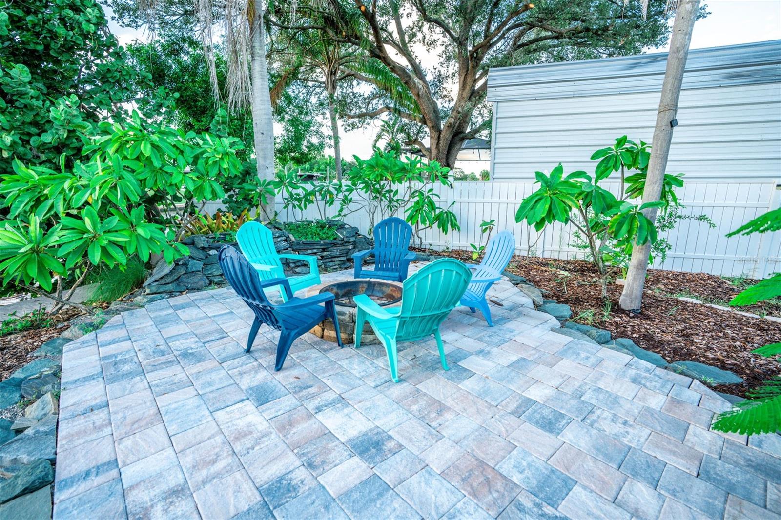 APOLLO BEACH UNIT TWO - Residential