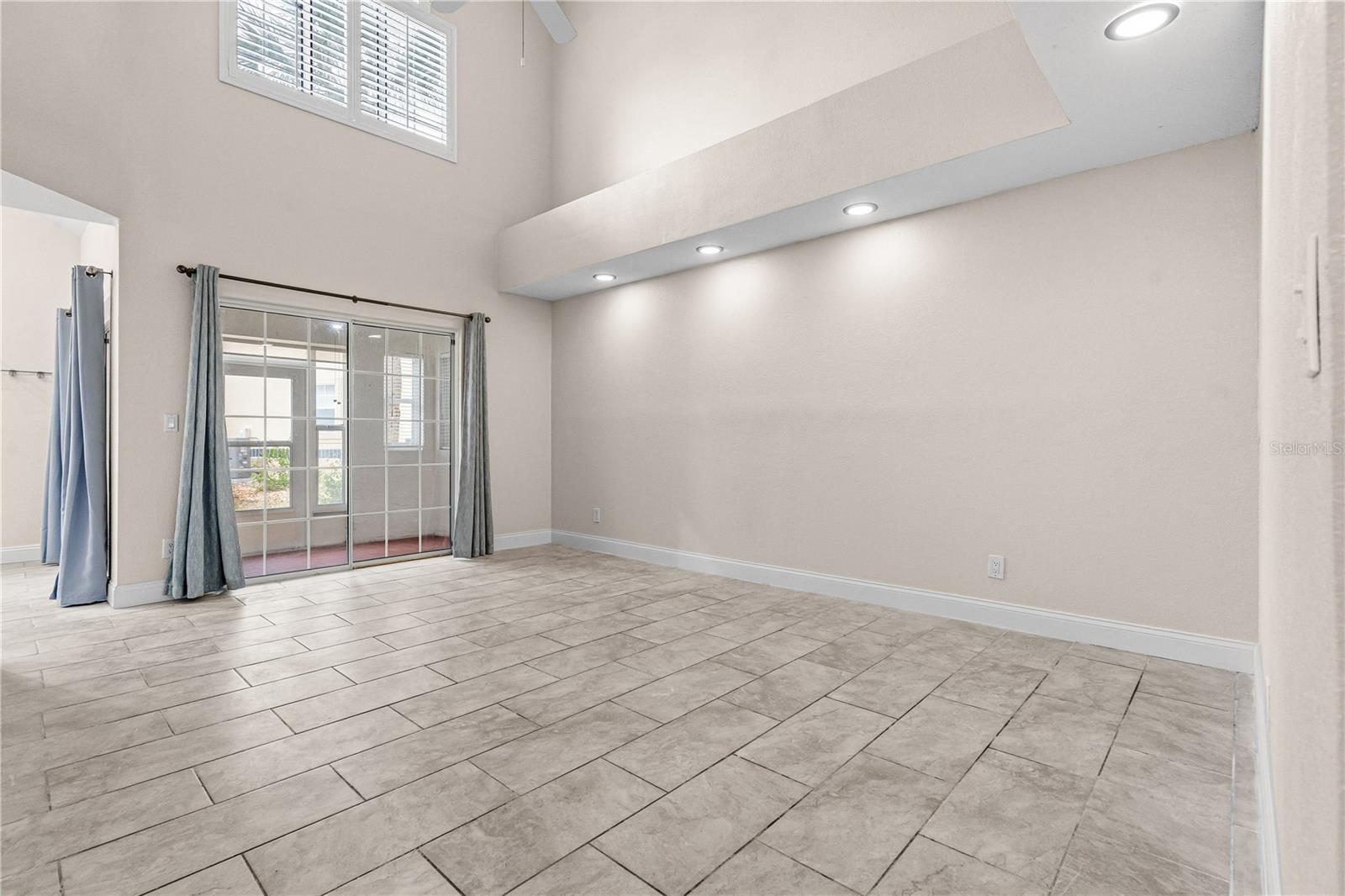 MARINA COVE - Residential