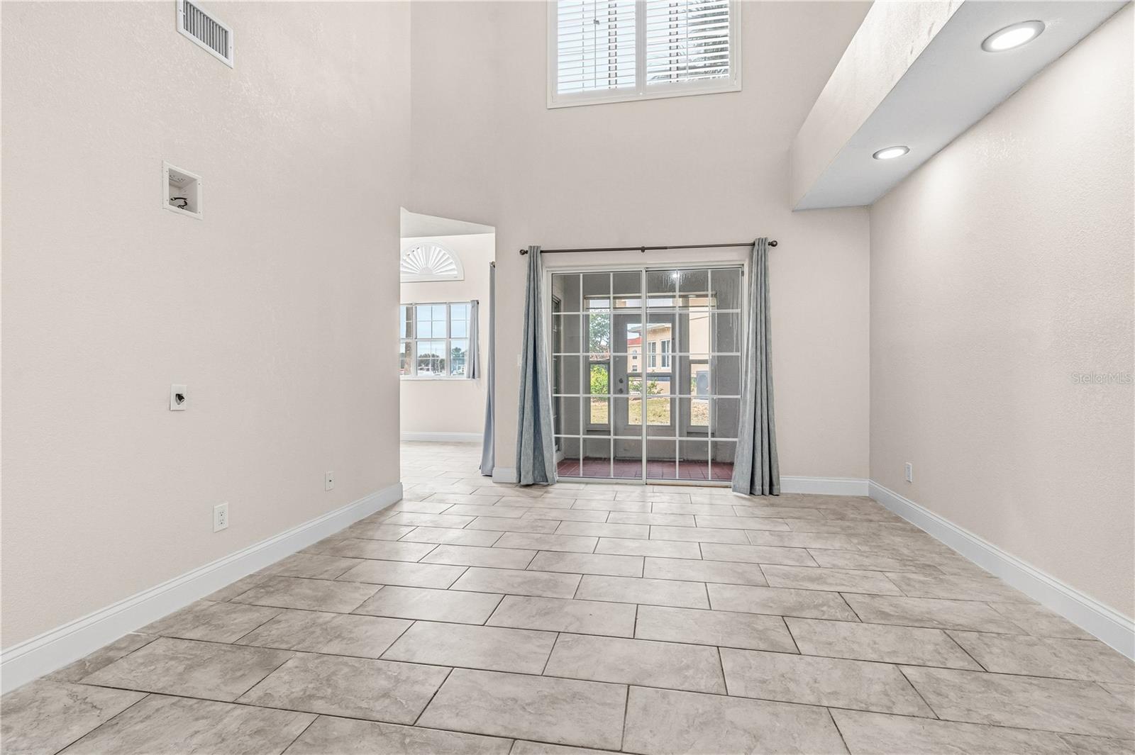 MARINA COVE - Residential