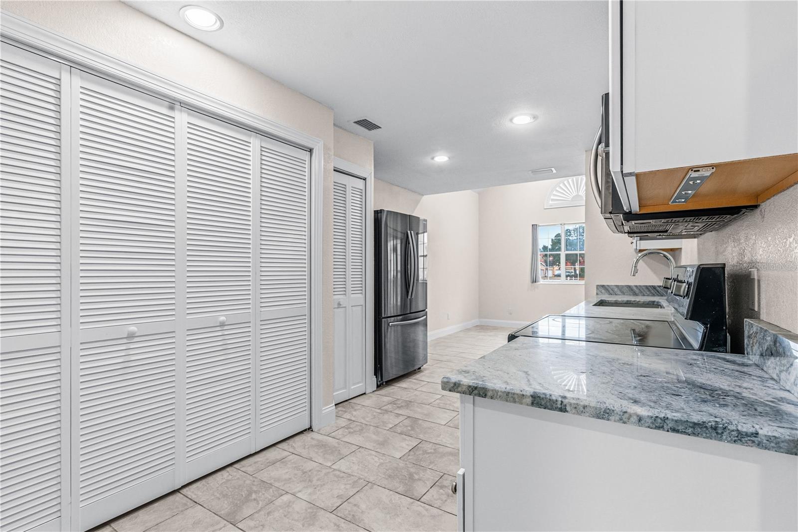 MARINA COVE - Residential