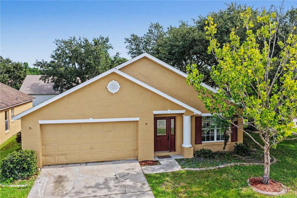 Photo of 544 Cypress Tree Court, Orlando, FL 32825 (MLS # O6427434)