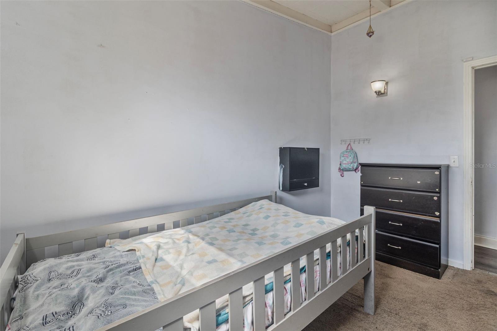 ROYAL HOWARD SUB - Residential