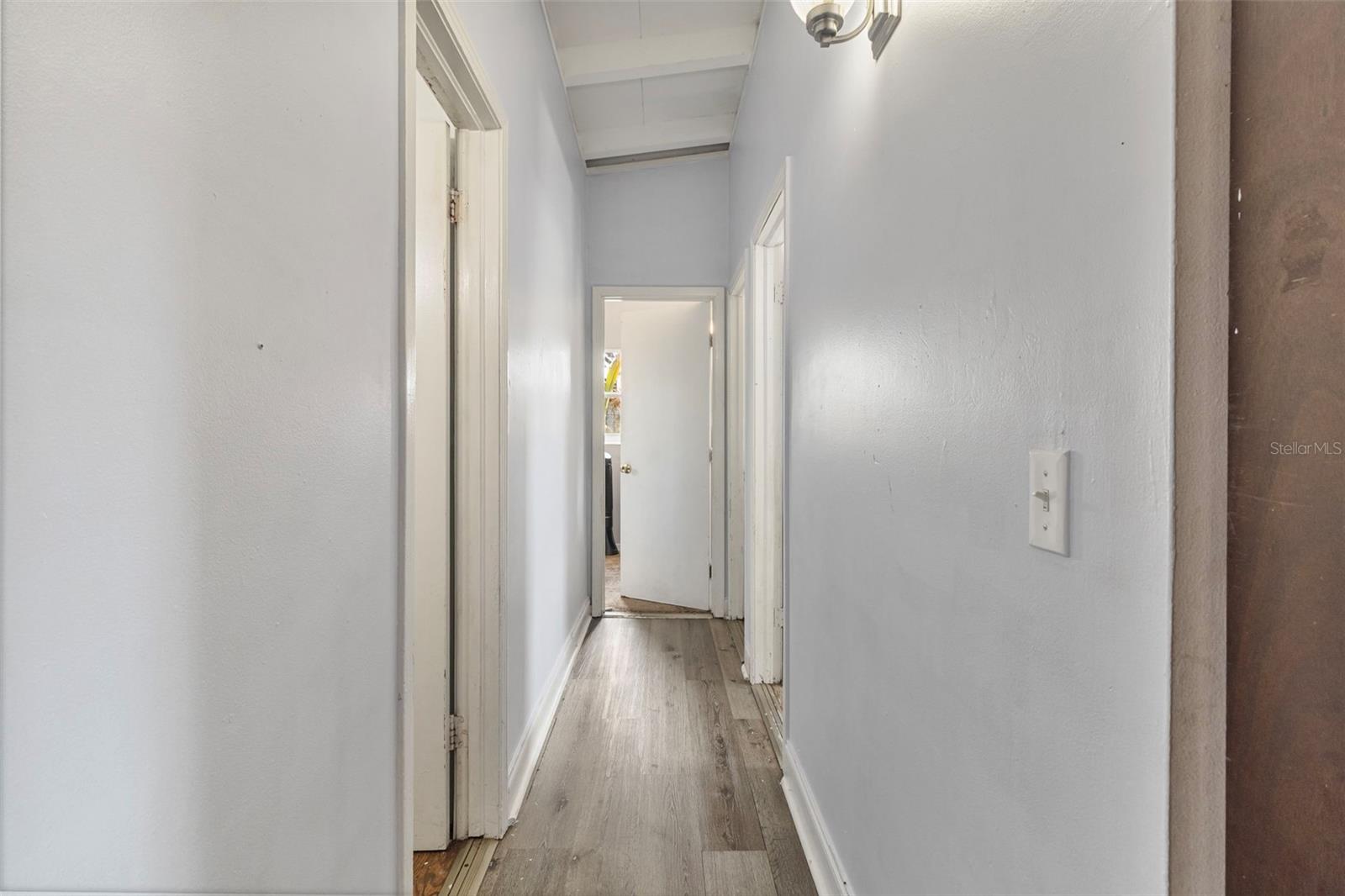 ROYAL HOWARD SUB - Residential