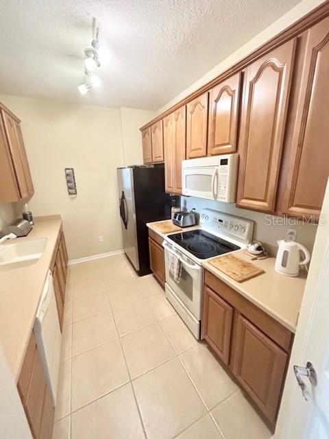 VENTURA AT BELLA TRAE P4 - Residential Lease