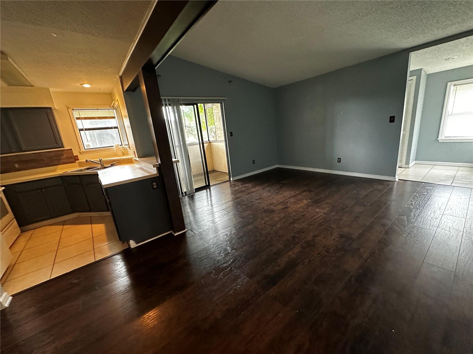 2942 ANTIQUE OAKS CIRCLE 86