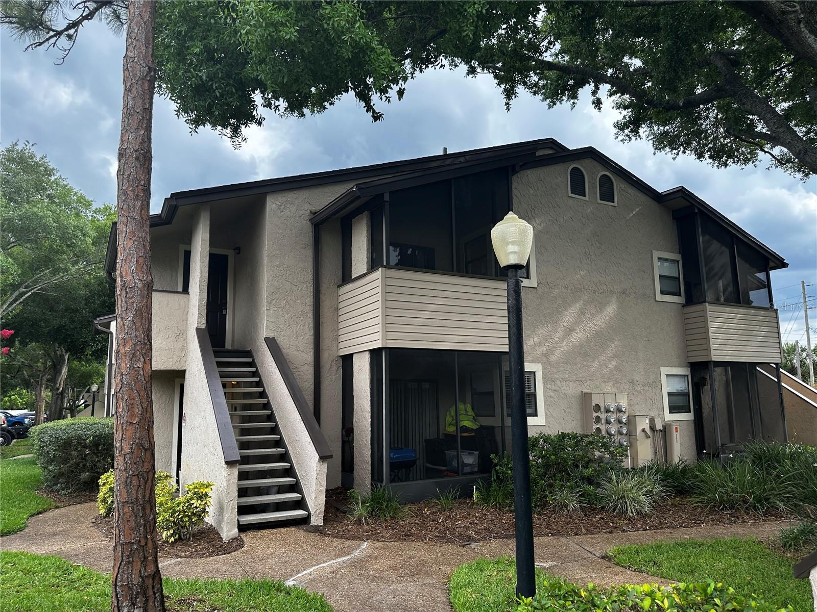 2942 ANTIQUE OAKS CIRCLE 86