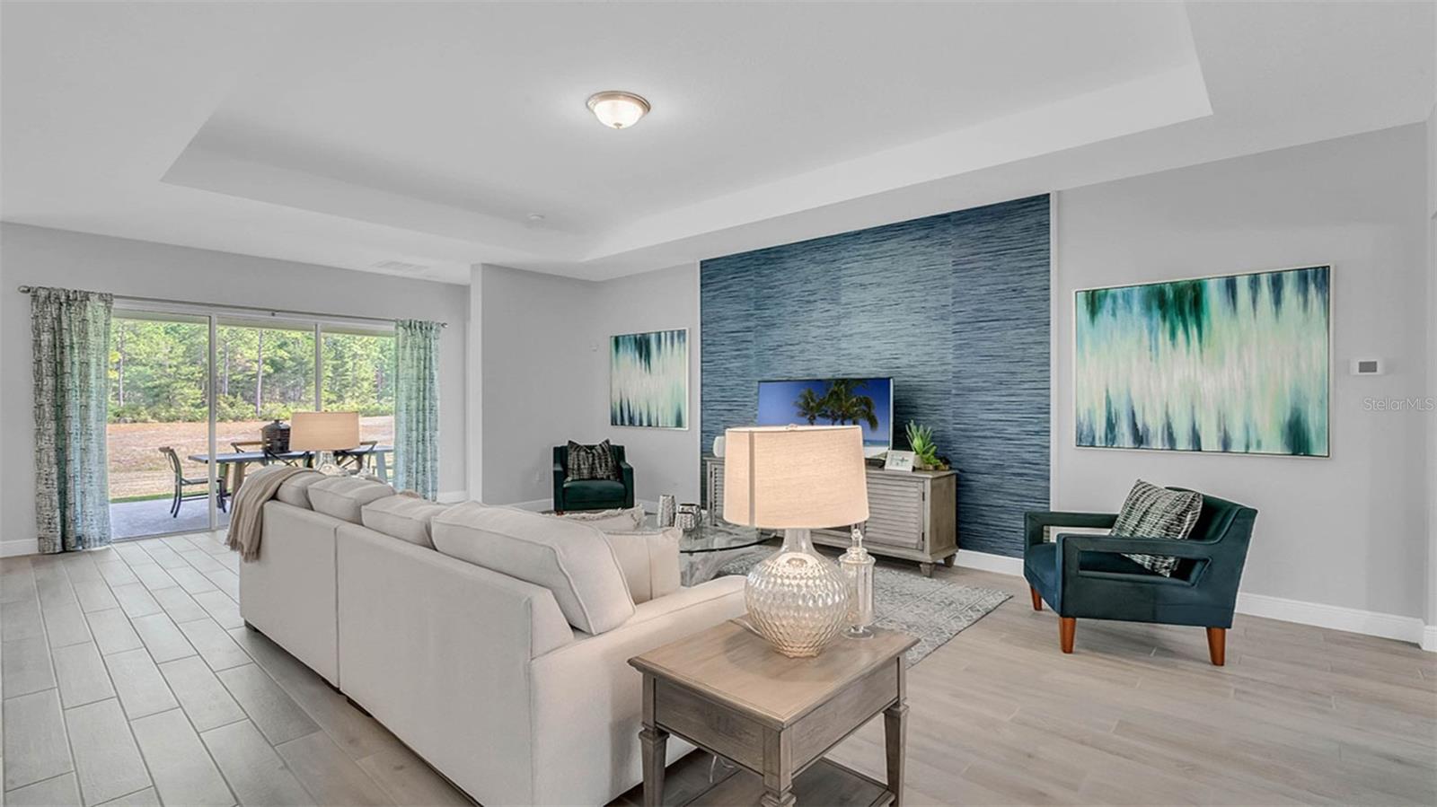 BUENA LAGO - Residential