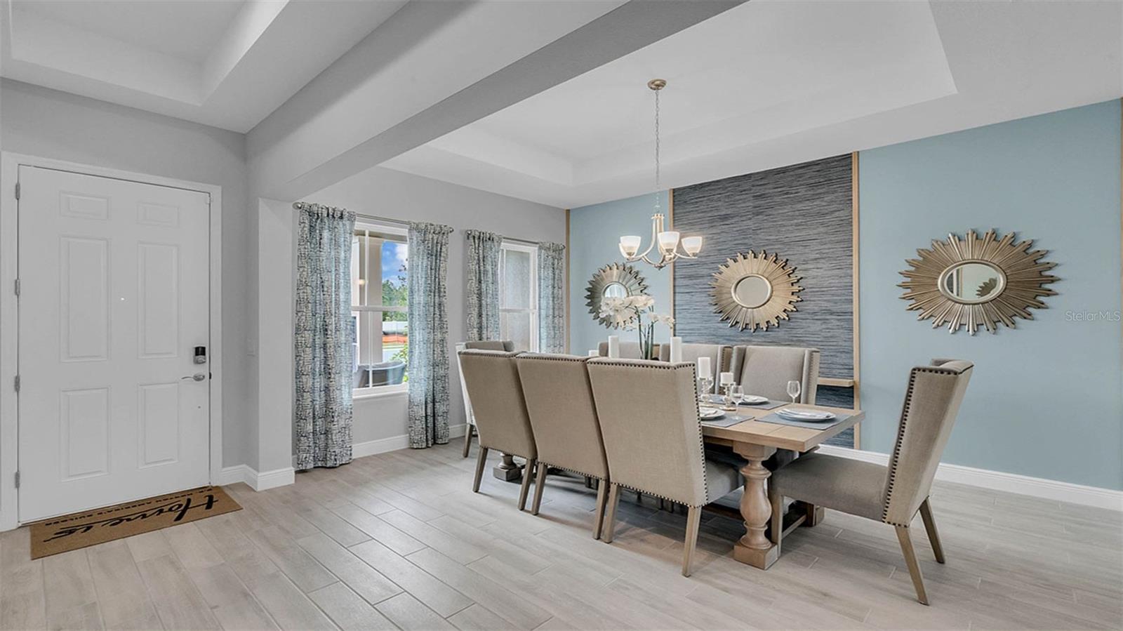 BUENA LAGO - Residential