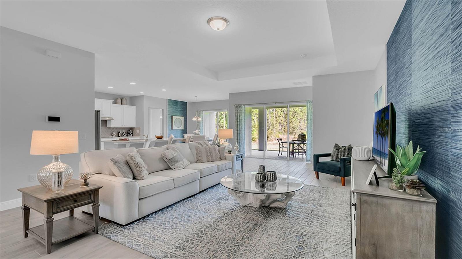 BUENA LAGO - Residential