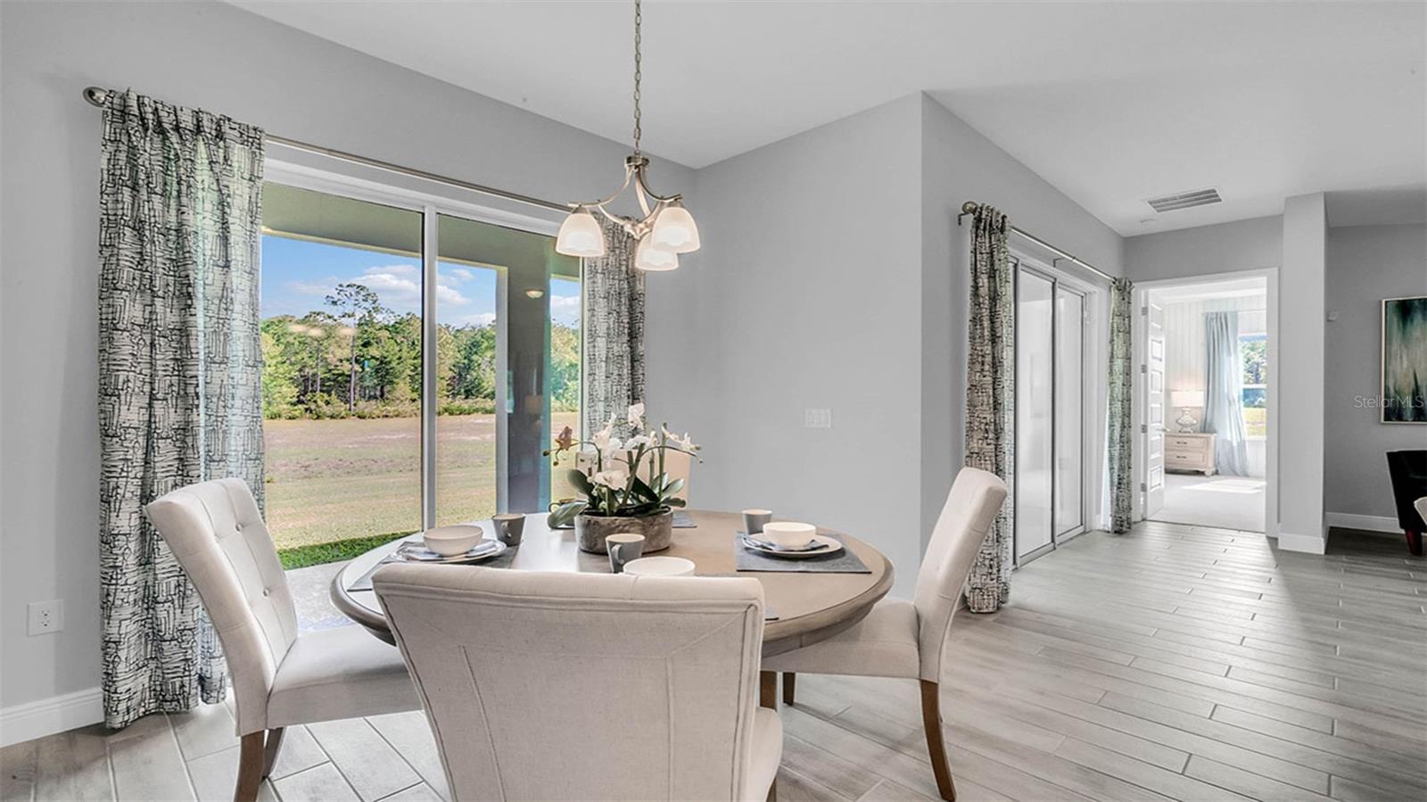 BUENA LAGO - Residential