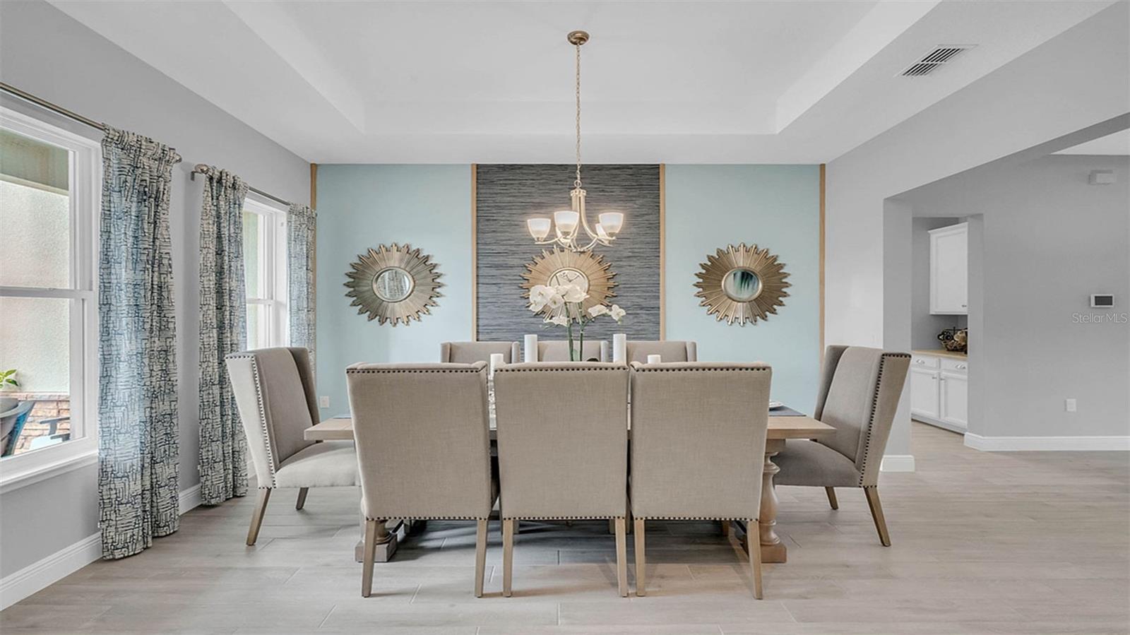 BUENA LAGO - Residential