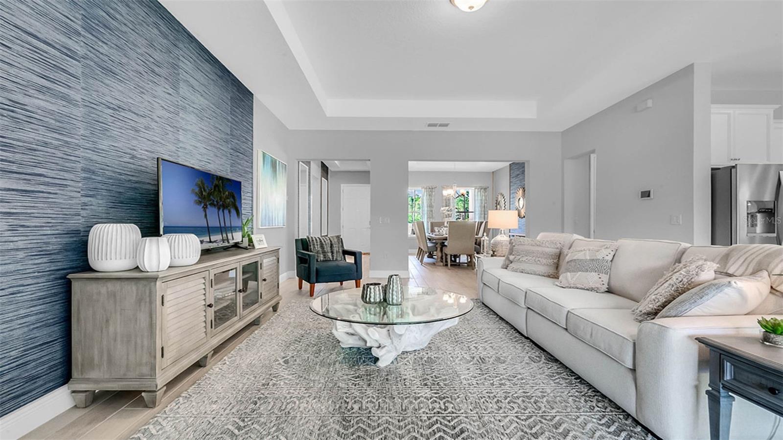 BUENA LAGO - Residential