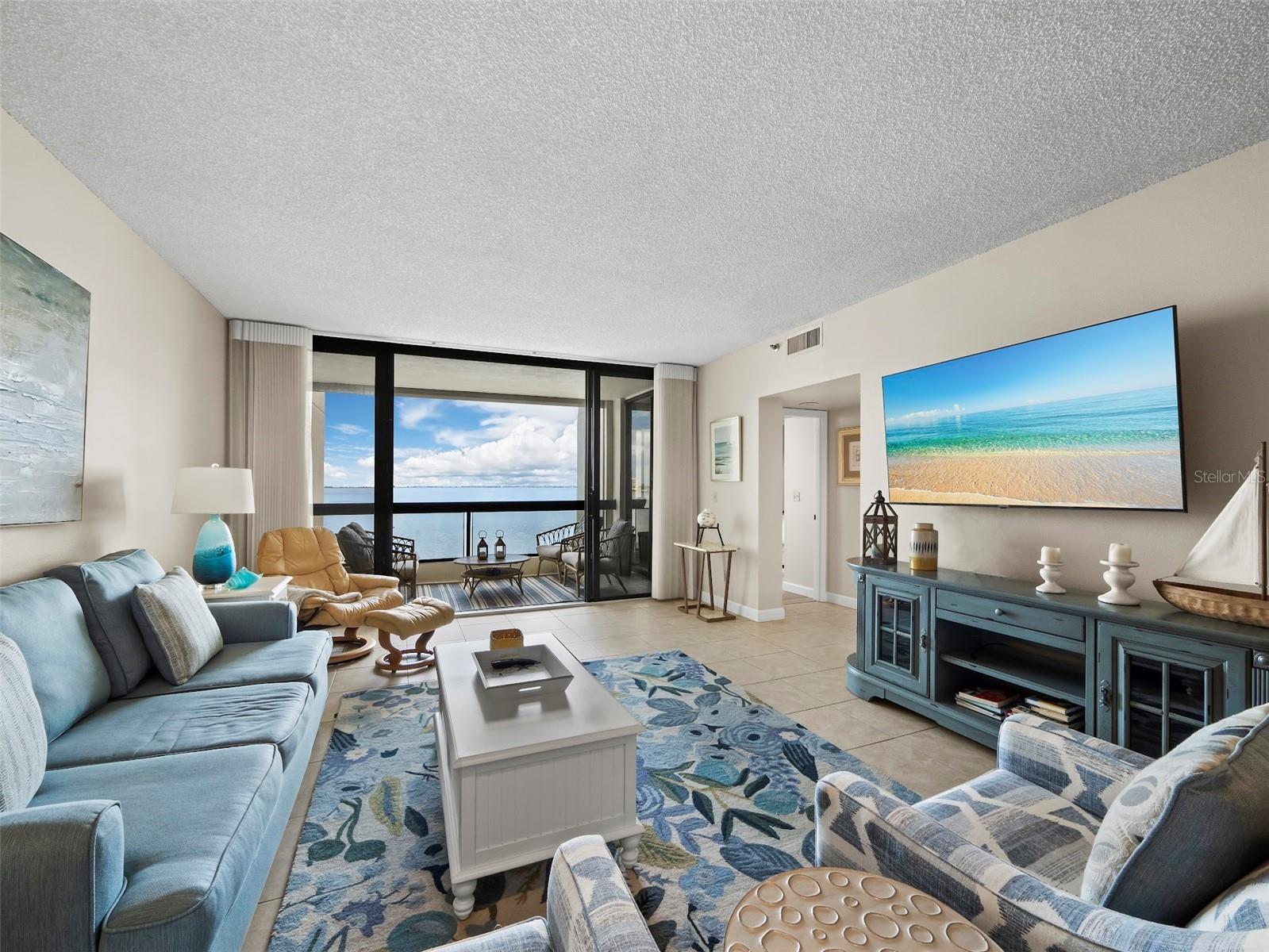 2020 HARBOURSIDE DRIVE 442