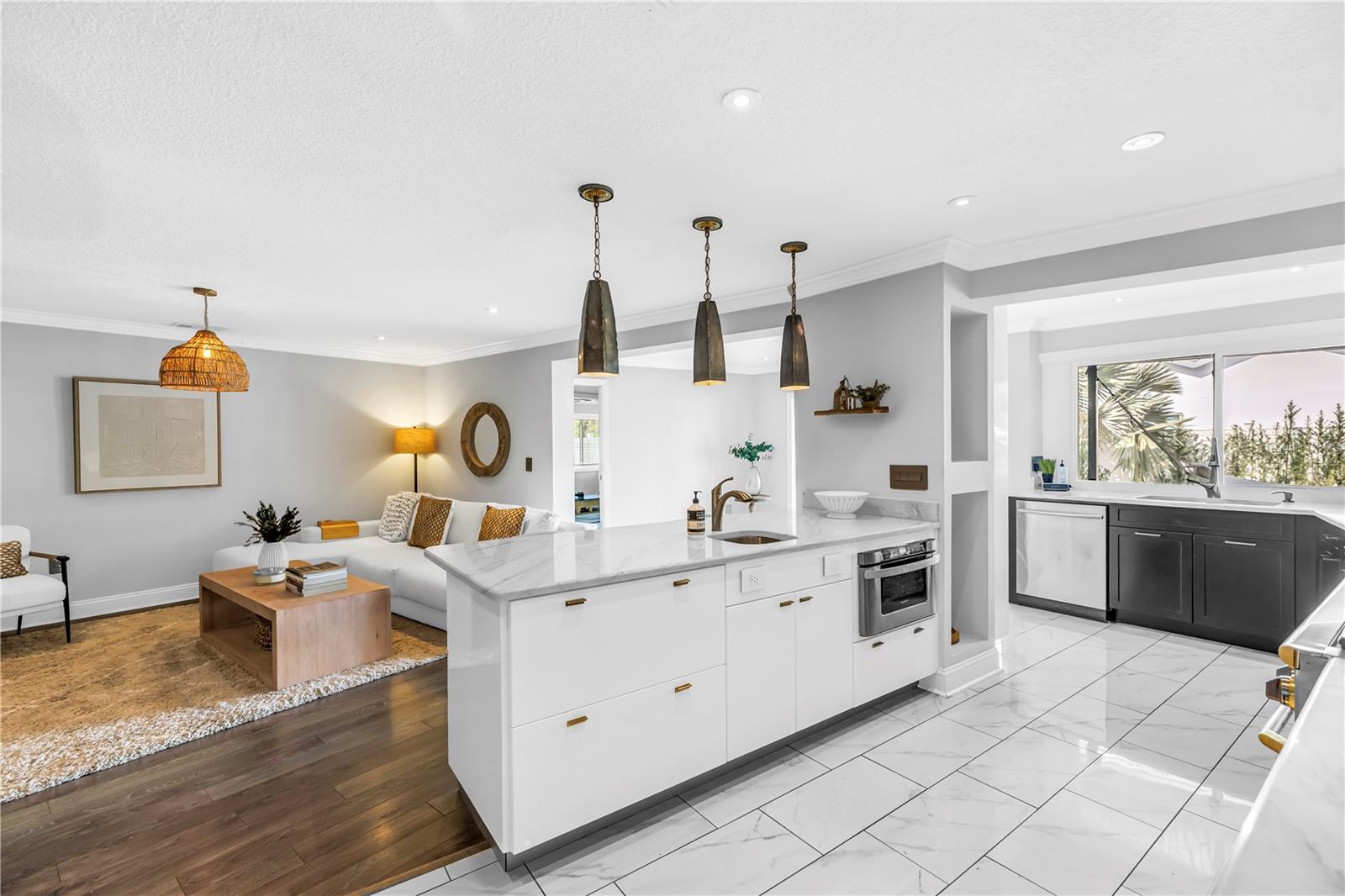 SWEETWATER SUB THIRD ADD - Residential Lease