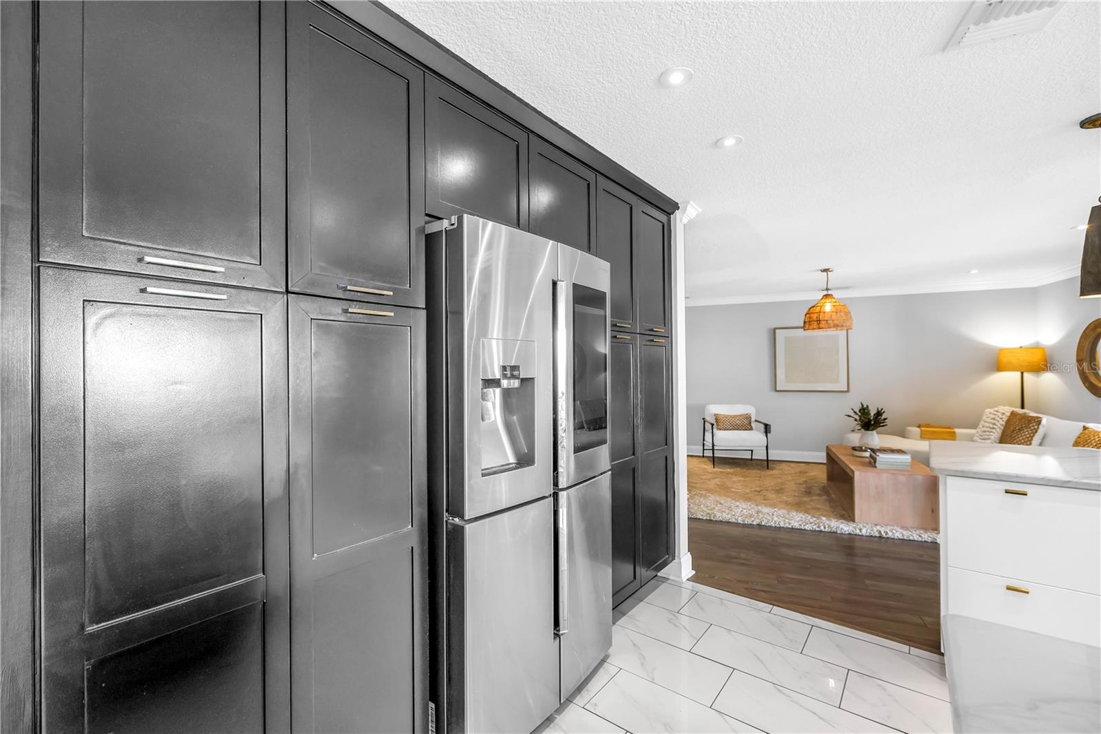 SWEETWATER SUB THIRD ADD - Residential Lease