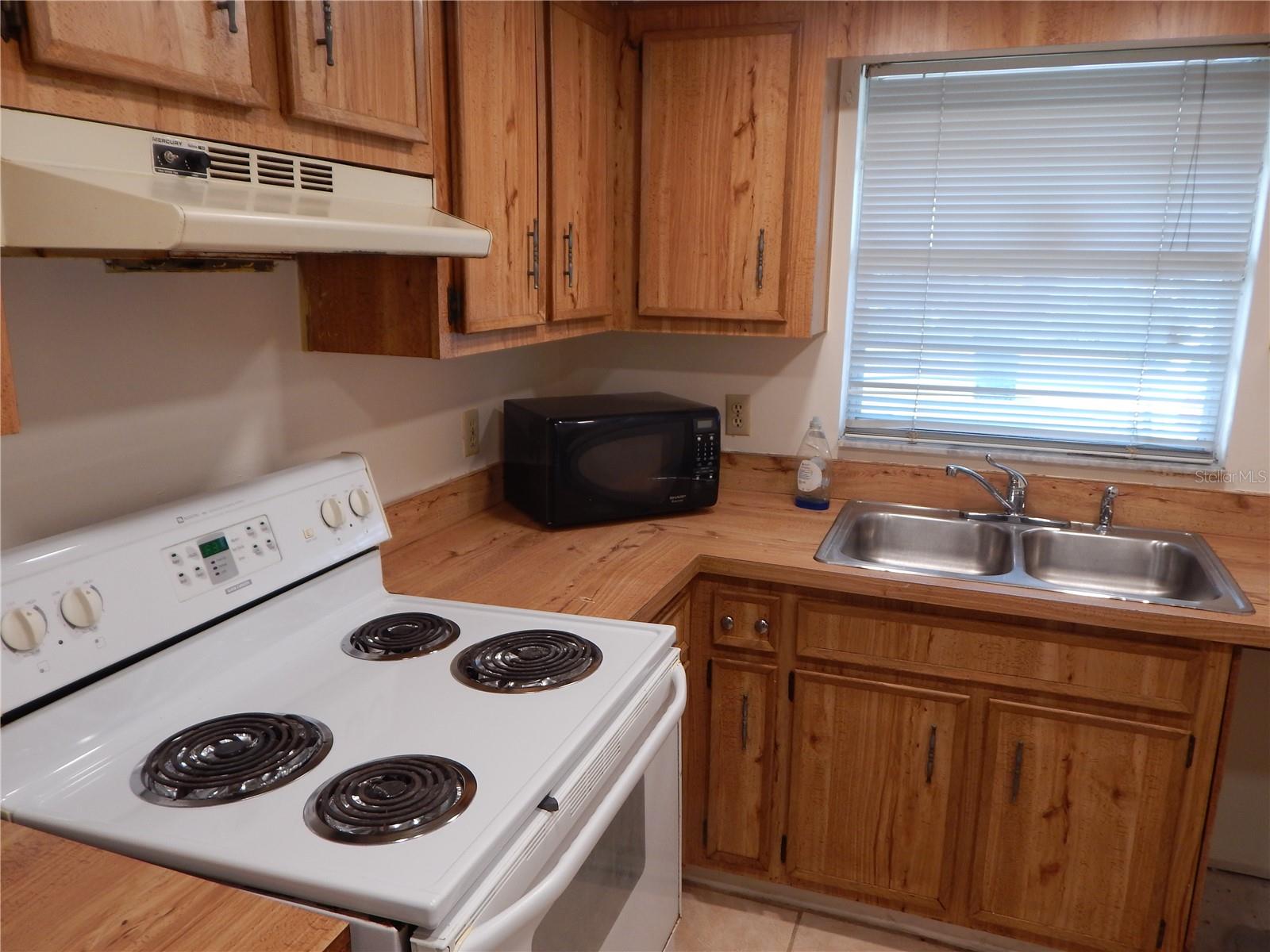 CORAL ESTATES - Residential