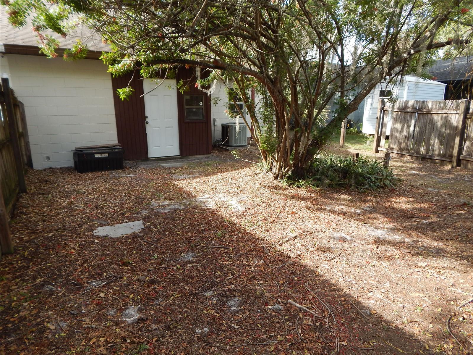 CORAL ESTATES - Residential