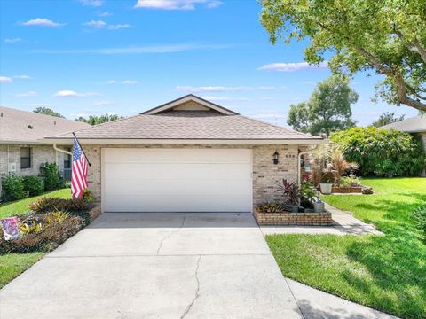 A home in LAKELAND