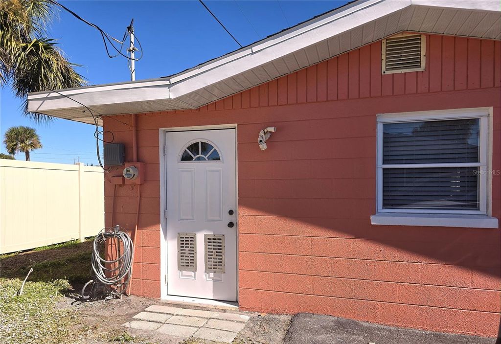 Photo of 470 S Mccall Road #11, Englewood, FL 34223 (MLS # N6141417)
