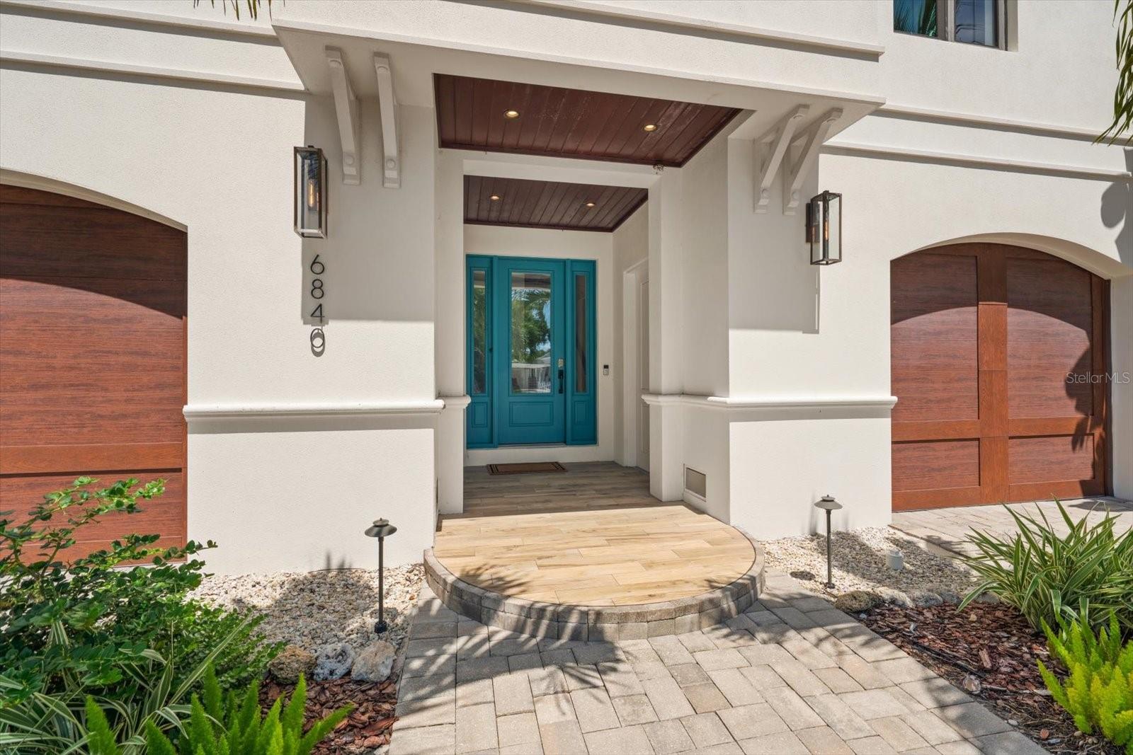 6840 LONGBOAT DRIVE S, LONGBOAT KEY, FL, 34228 3 6840 LONGBOAT DRIVE S