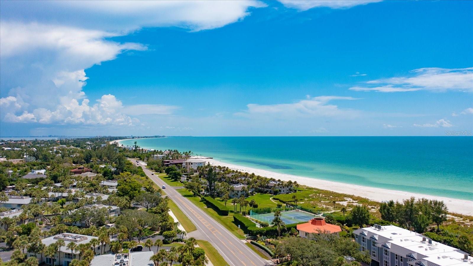 6840 LONGBOAT DRIVE S, LONGBOAT KEY, FL, 34228 2 6840 LONGBOAT DRIVE S