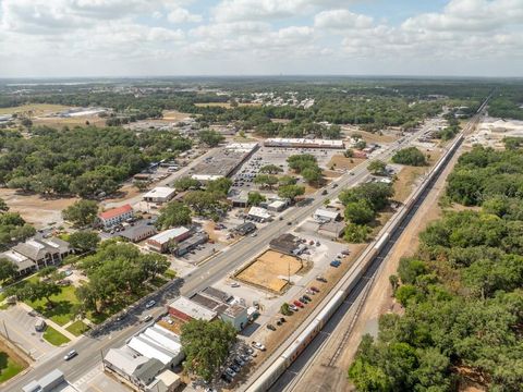 Tiny photo for 103 N Main Street, Wildwood, FL 34785 (MLS # G5096839)