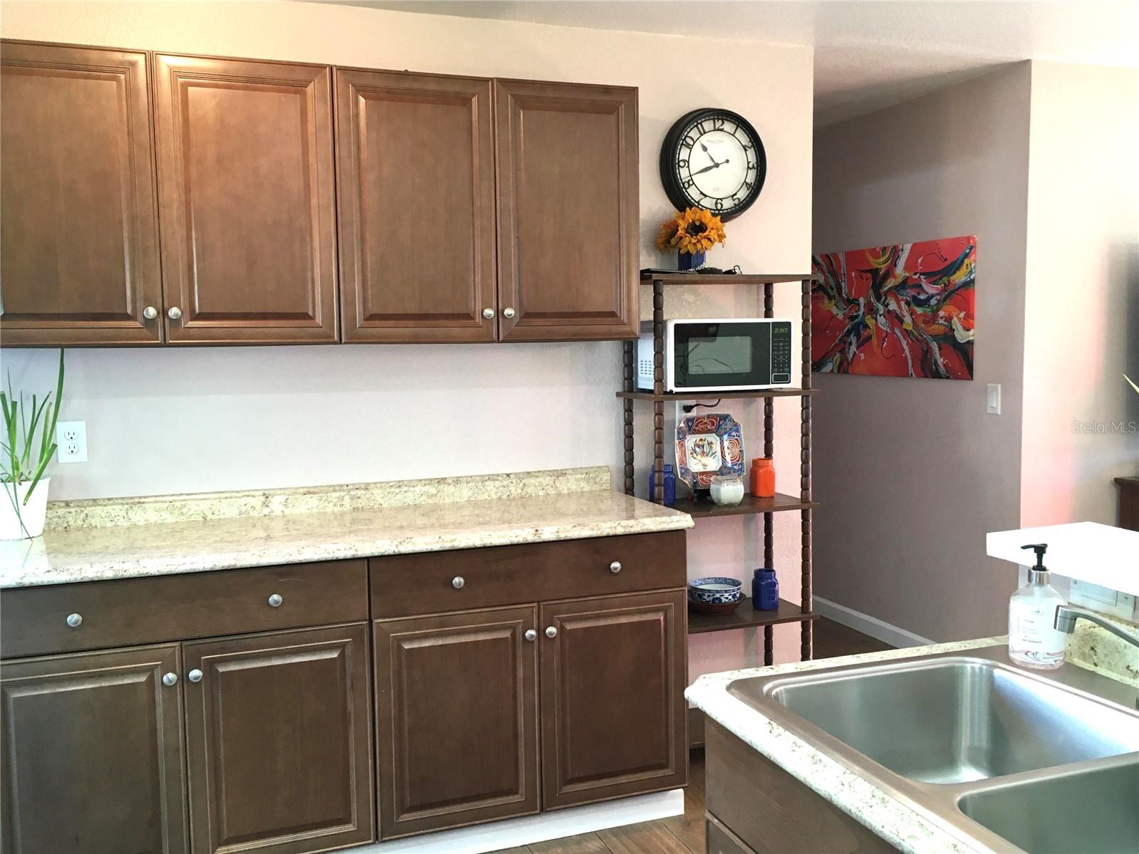 SHADOW LAWN SUB - Residential