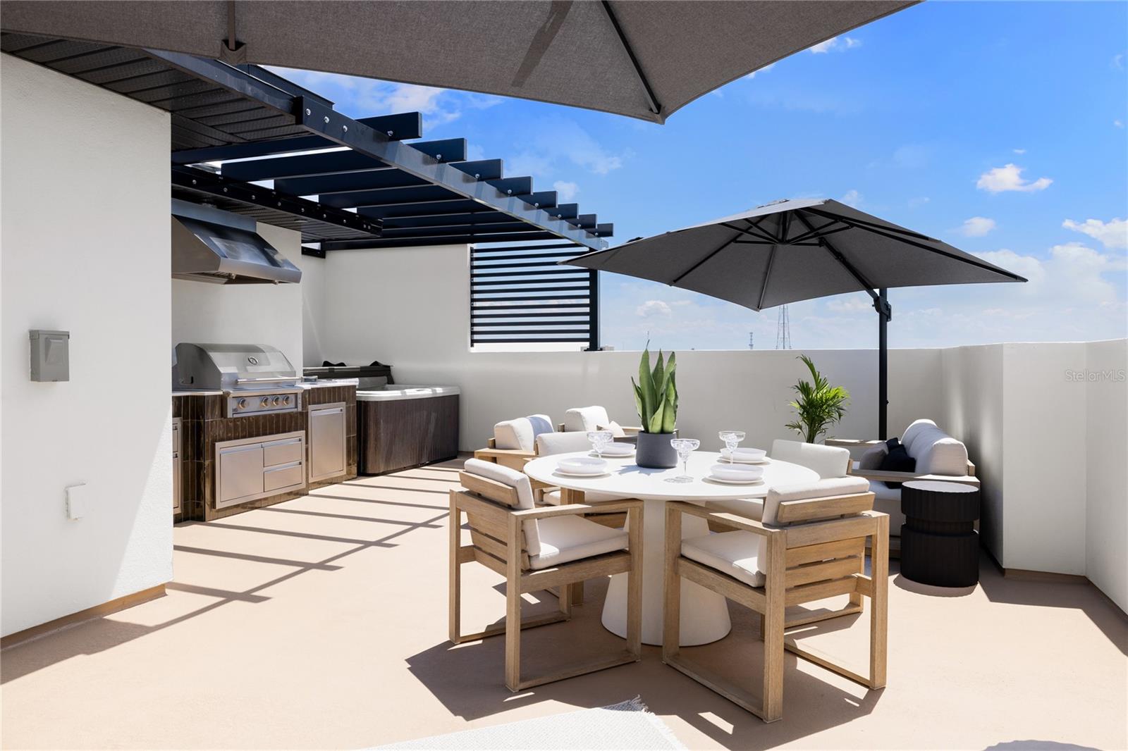 BAYPOINT TWNHMS REP - Residential