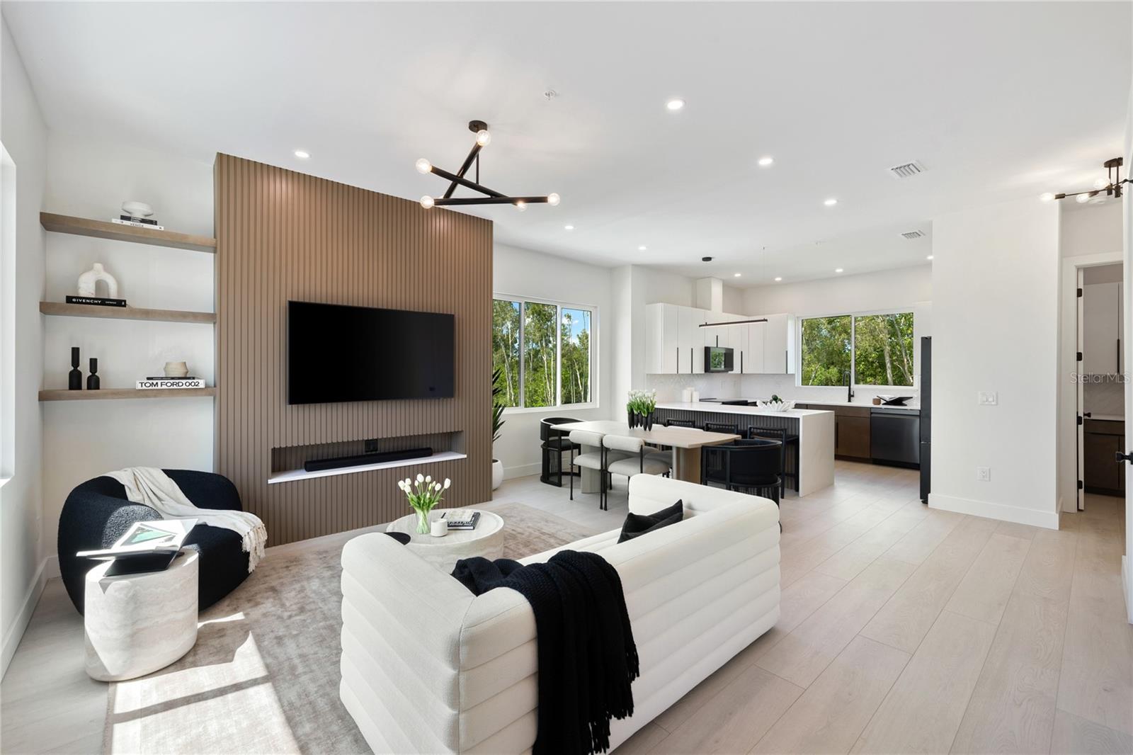 BAYPOINT TWNHMS REP - Residential