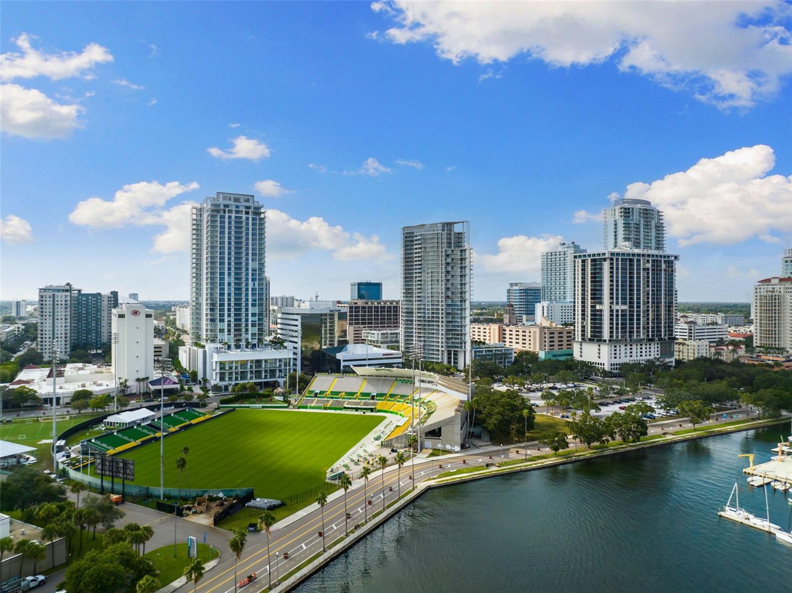 BAYPOINT TWNHMS REP - Residential