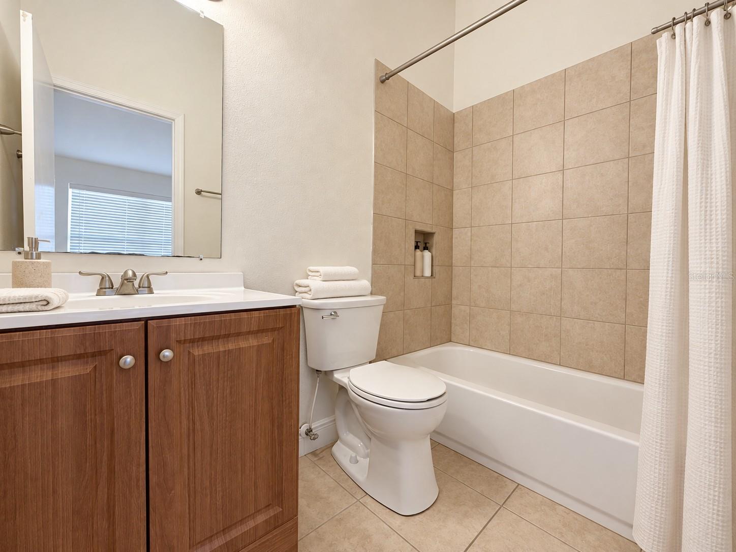 6343 OSPREY LAKE CIRCLE, RIVERVIEW, FL, 33578 4 6343 OSPREY LAKE CIRCLE